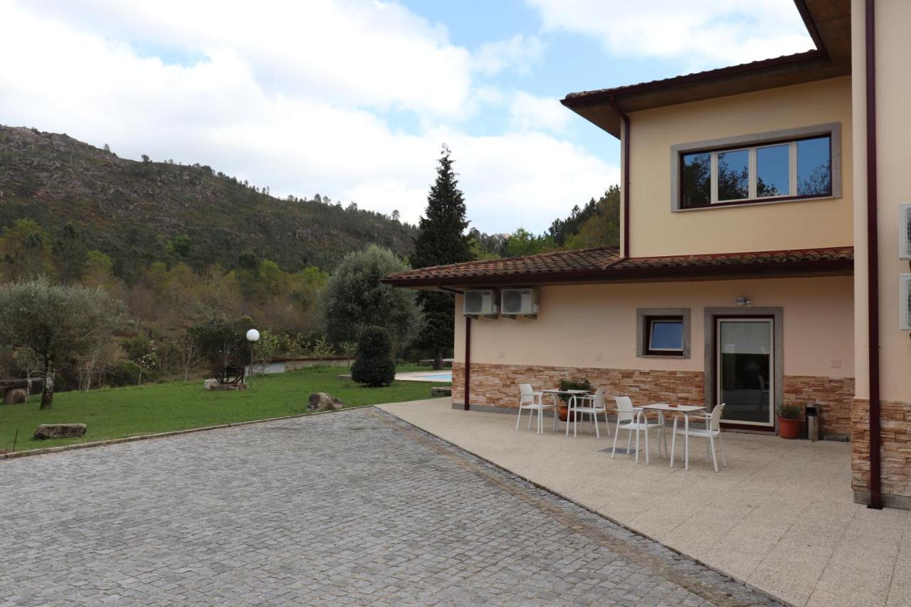 Bed and Breakfast Outeiro Do Moinho Campo do Geres Exterior foto